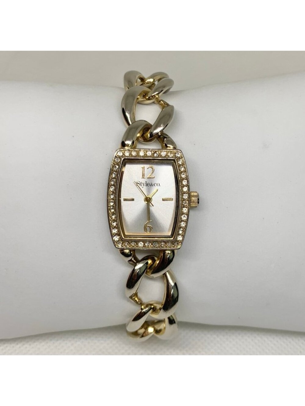 Style&co women gold tone watch 20mm quartz rhinestones chain band 7.5โ running